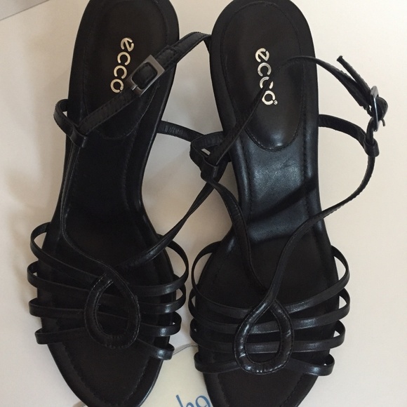 Ecco Black Dress Sandal Wedge Heel EU 40 US 9/9.5 - Picture 1 of 7